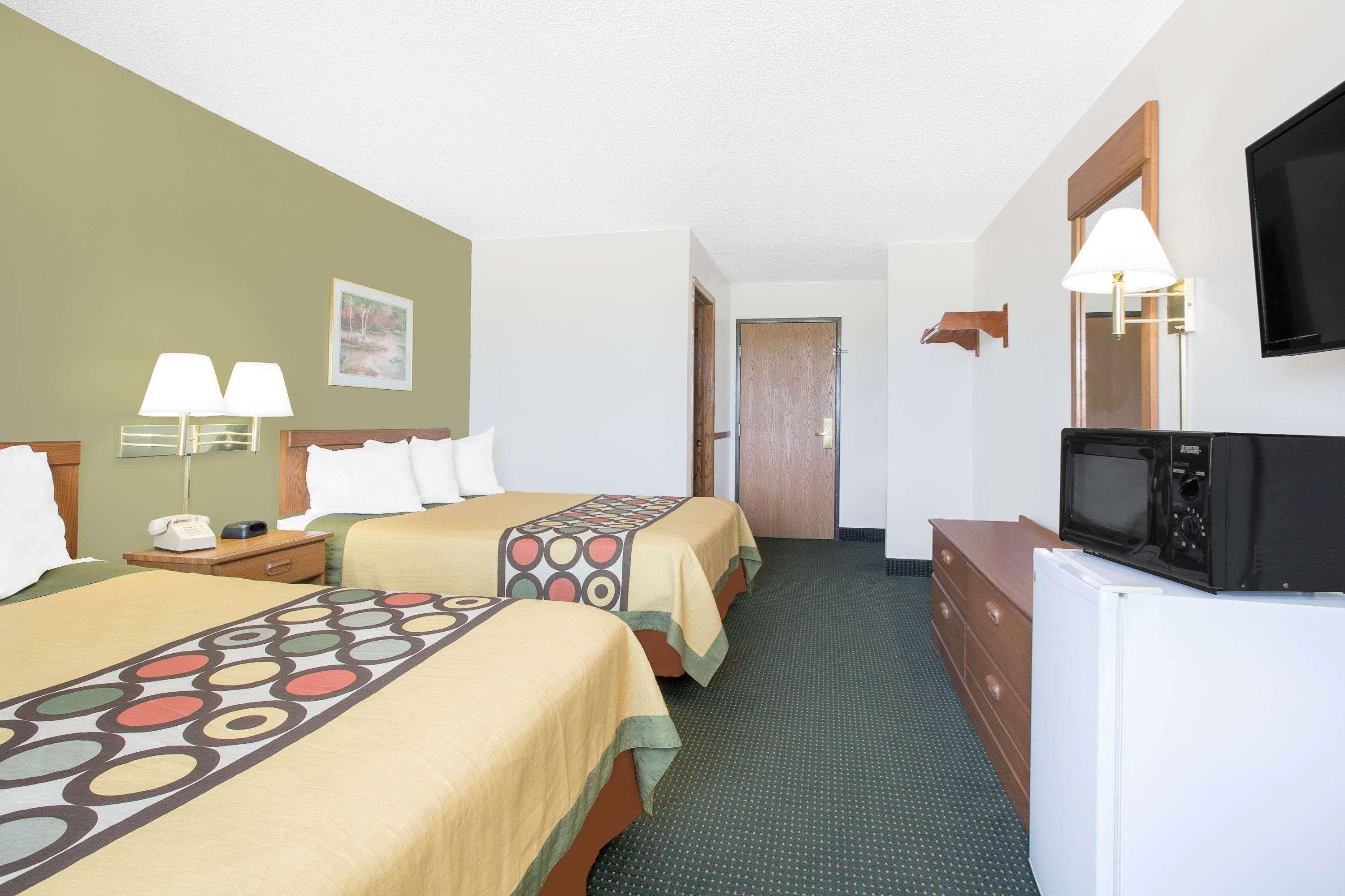Super 8 By Wyndham Chillicothe Otel Dış mekan fotoğraf