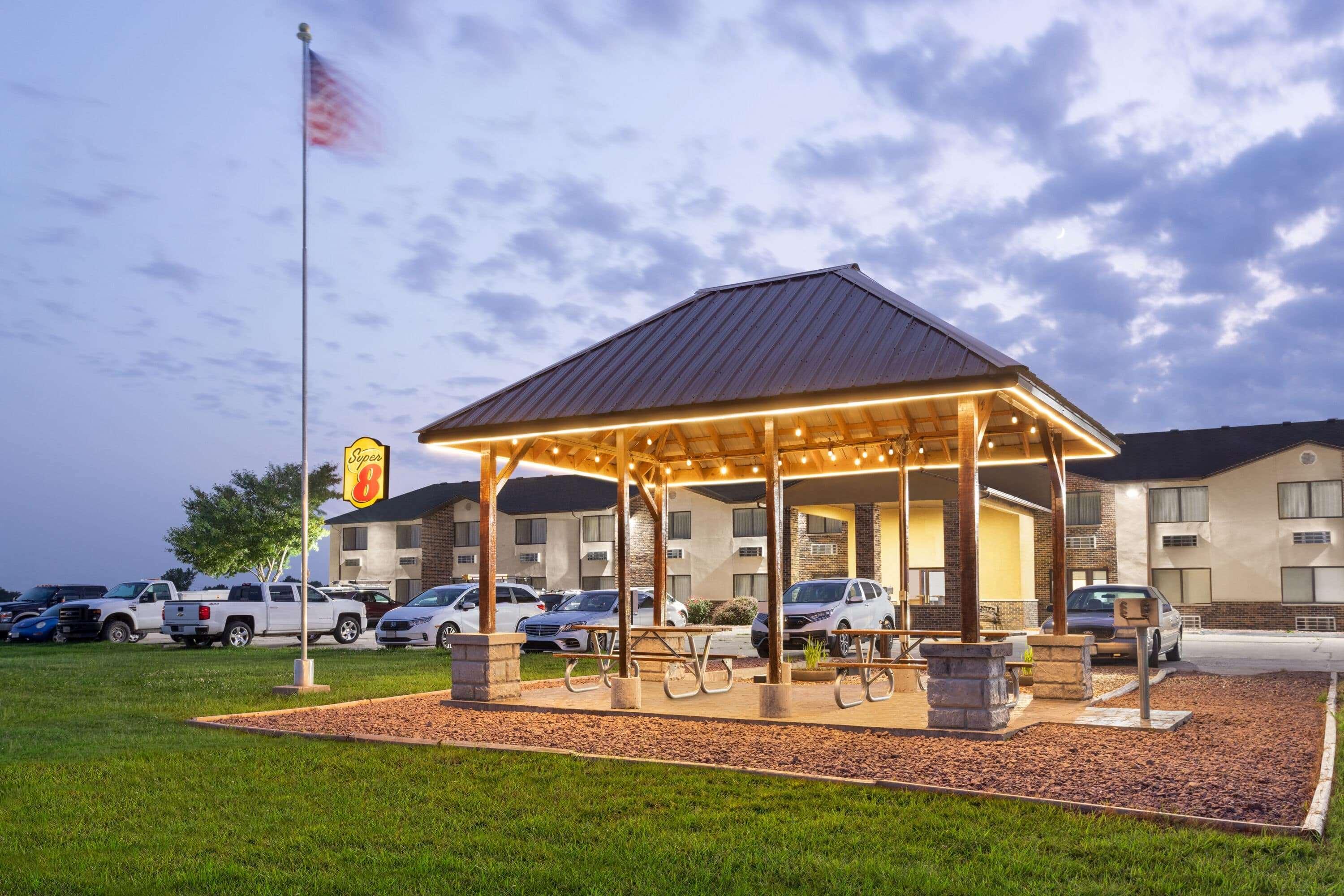 Super 8 By Wyndham Chillicothe Otel Dış mekan fotoğraf